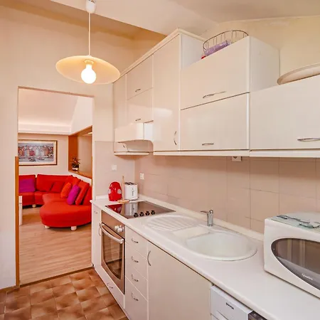 Macan Apartman Cavtat