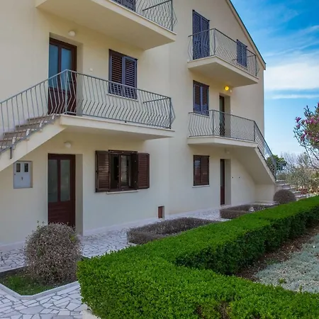 Macan Apartman Cavtat